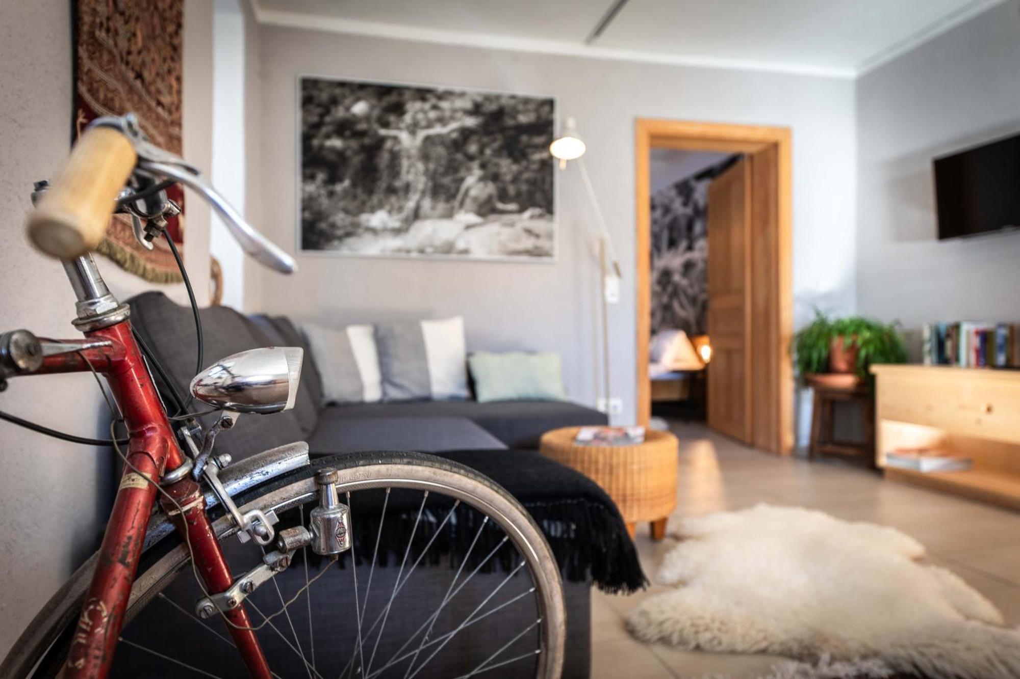 Alpinside Appartements ハイリゲンブルート エクステリア 写真
