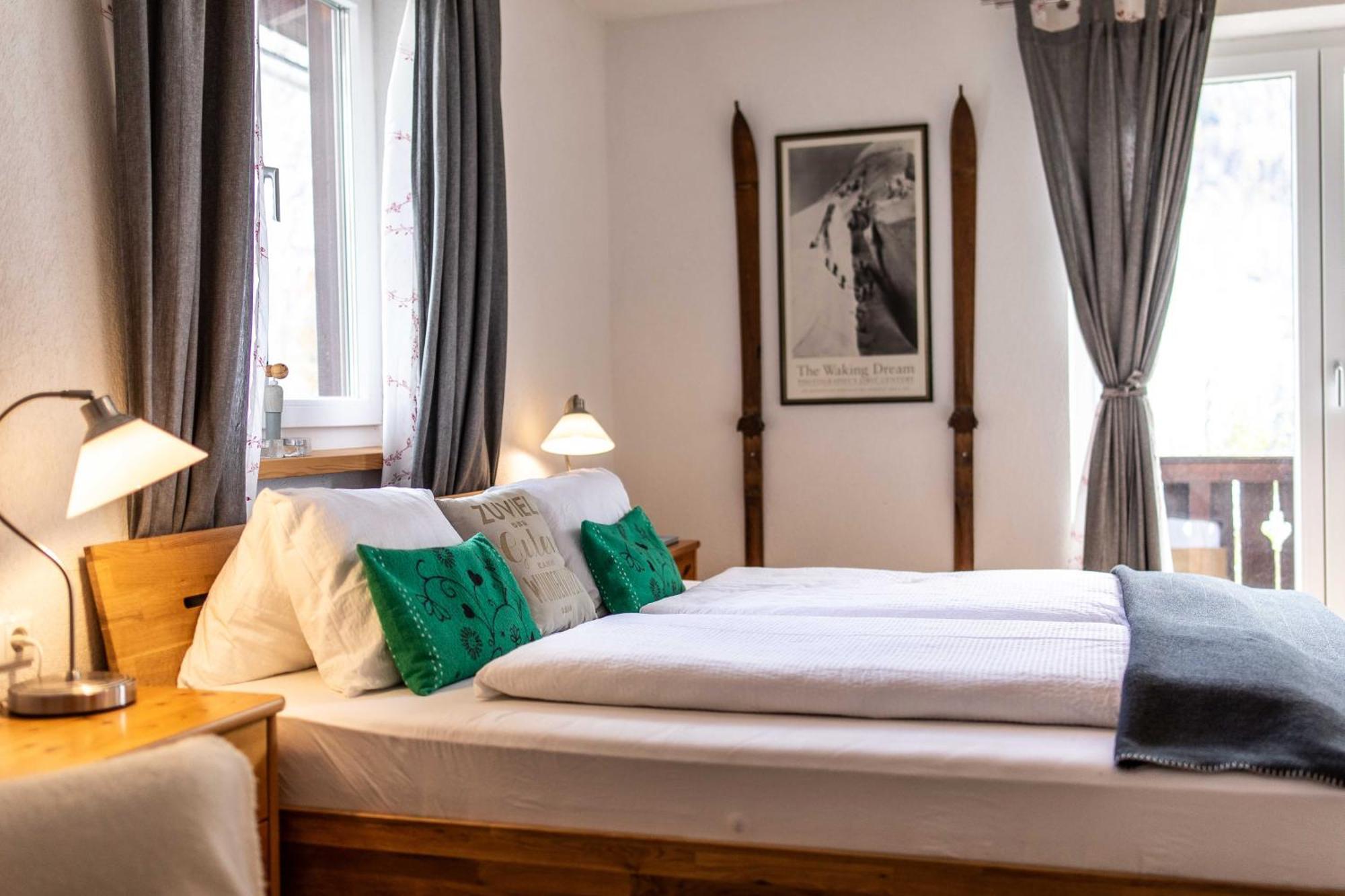 Alpinside Appartements ハイリゲンブルート エクステリア 写真