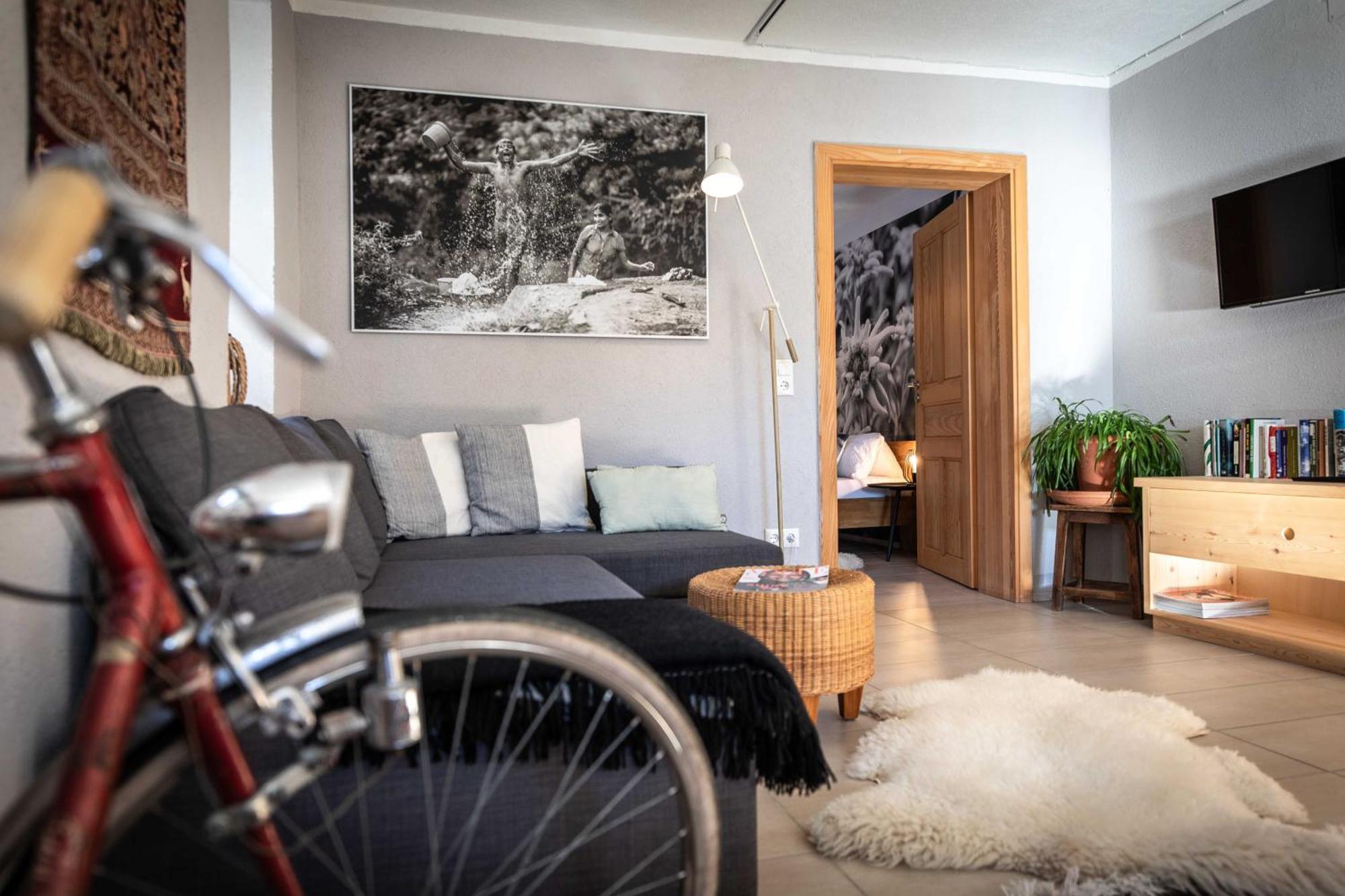 Alpinside Appartements ハイリゲンブルート エクステリア 写真